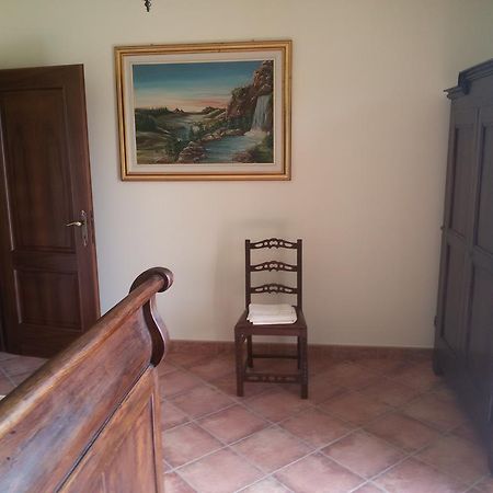 Villa Azienda Agricola Cascina Margherita San Damiano dʼAsti Exterior foto