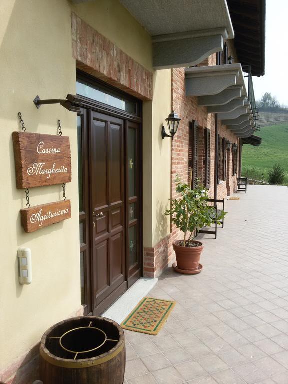 Villa Azienda Agricola Cascina Margherita San Damiano dʼAsti Exterior foto